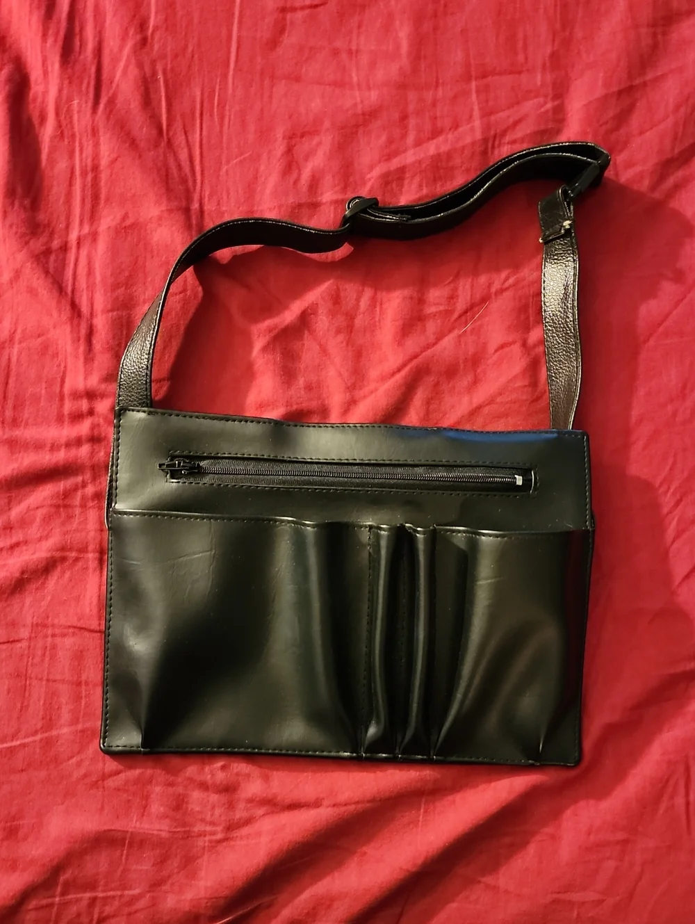 Server Pouch - Picture 1 of 3